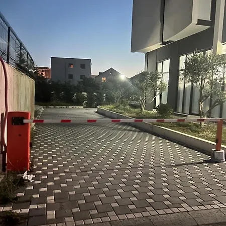 Atrium * Tirana